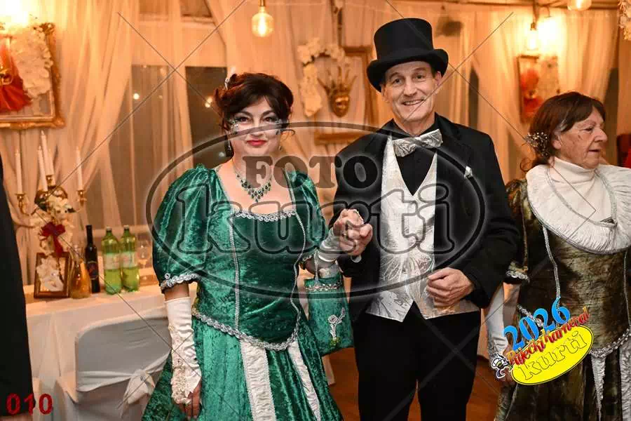 24.01. Bal Krinolina 10 - FotoKurti