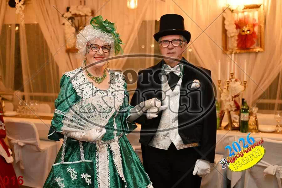 24.01. Bal Krinolina 4 - FotoKurti