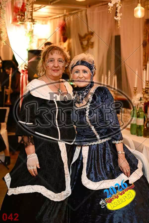 24.01. Bal Krinolina 6 - FotoKurti