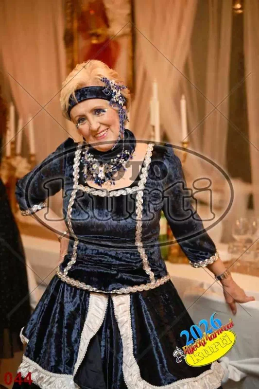 24.01. Bal Krinolina 8 - FotoKurti