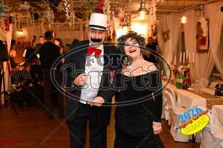 24.01. Bal Krinolina 9 - FotoKurti