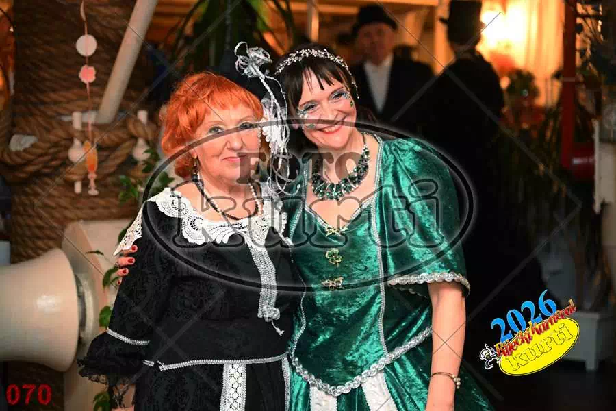 24.01. Bal Krinolina 10 - FotoKurti