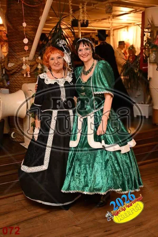 24.01. Bal Krinolina 12 - FotoKurti