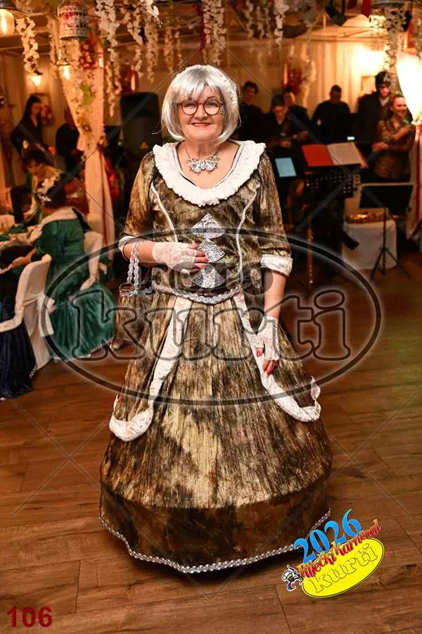 24.01. Bal Krinolina 10 - FotoKurti