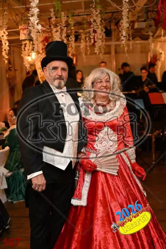 24.01. Bal Krinolina 11 - FotoKurti