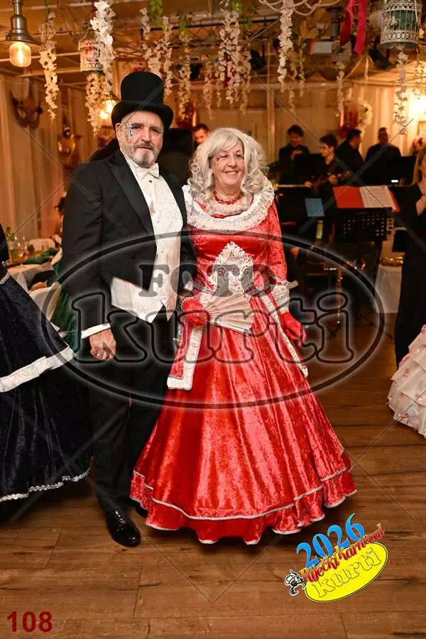 24.01. Bal Krinolina 12 - FotoKurti
