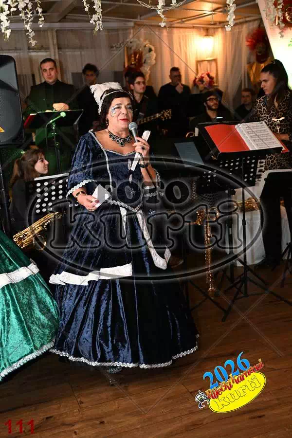 24.01. Bal Krinolina 3 - FotoKurti