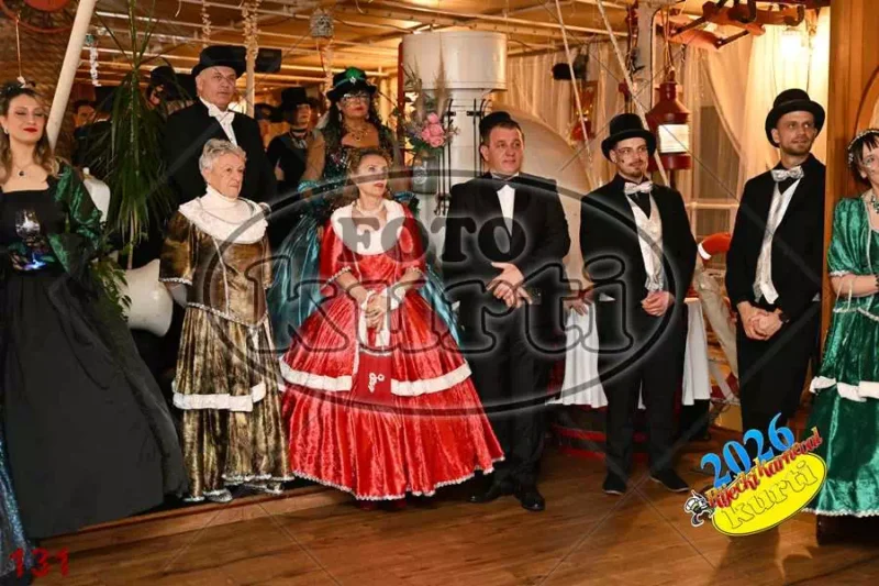 24.01. Bal Krinolina 11 - FotoKurti