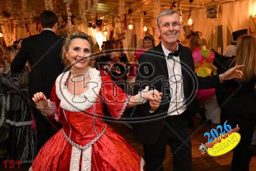 24.01. Bal Krinolina 7 - FotoKurti