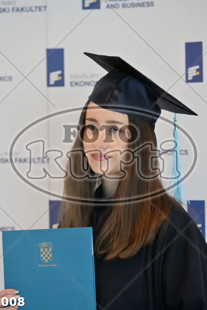 09:30h 8 - FotoKurti
