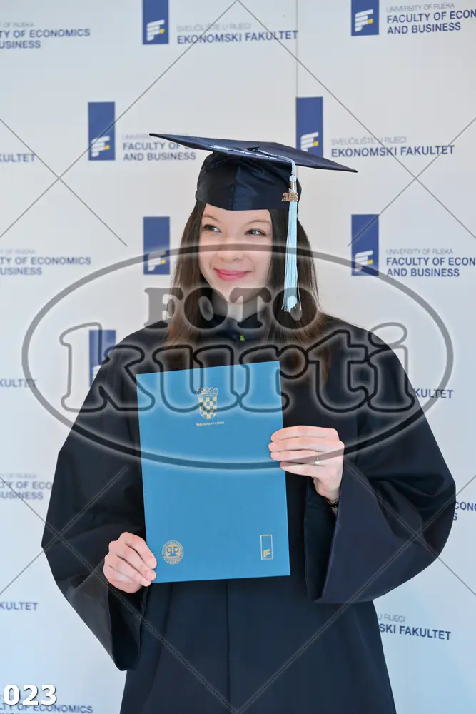 09:30h 11 - FotoKurti