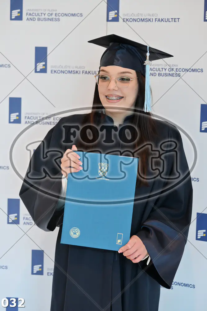 09:30h 8 - FotoKurti