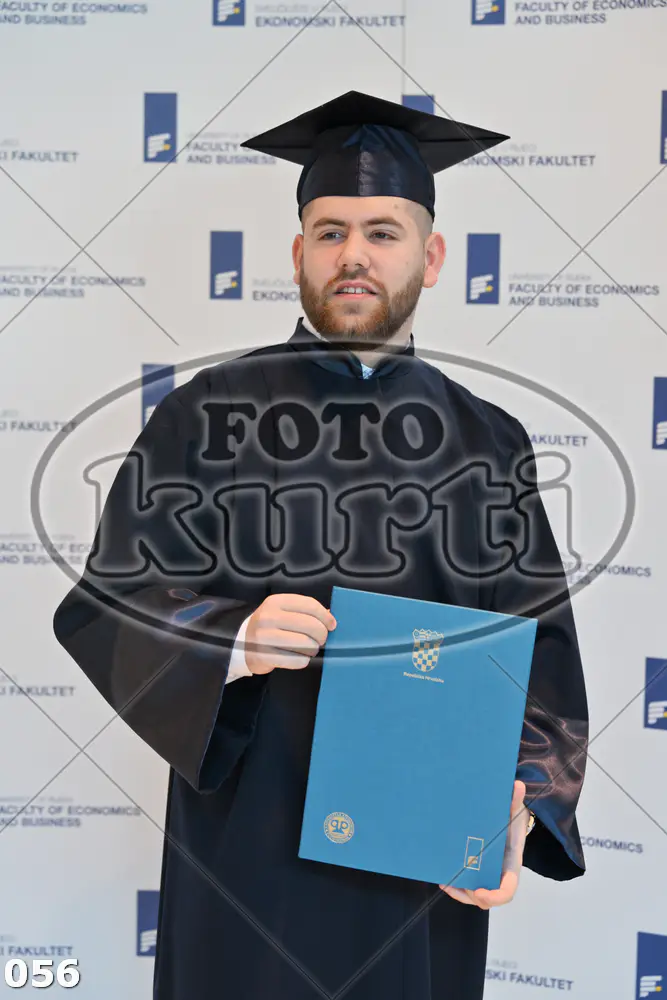 09:30h 8 - FotoKurti