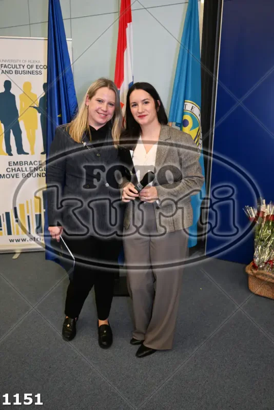 11:30h 12 - FotoKurti