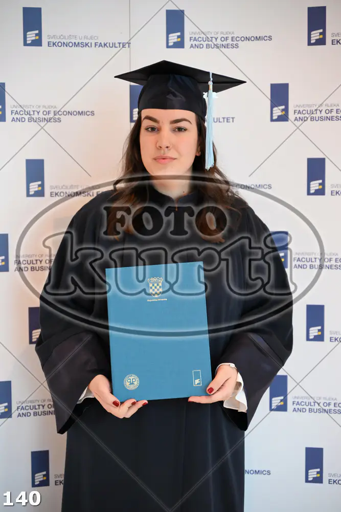 09:30h 8 - FotoKurti