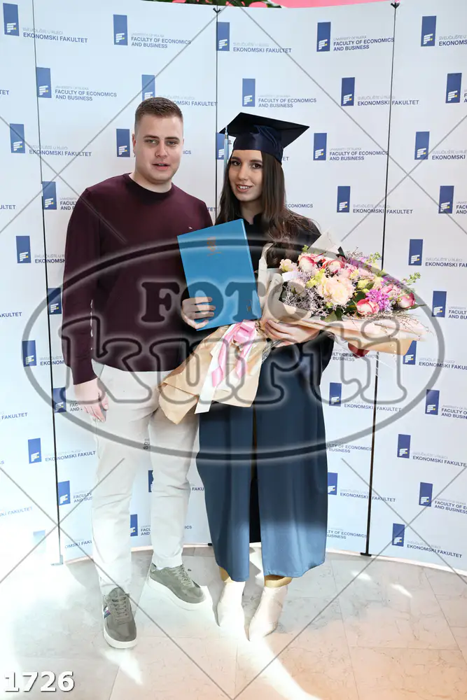 11:30h 11 - FotoKurti