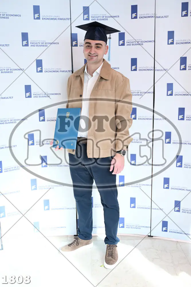 11:30h 9 - FotoKurti