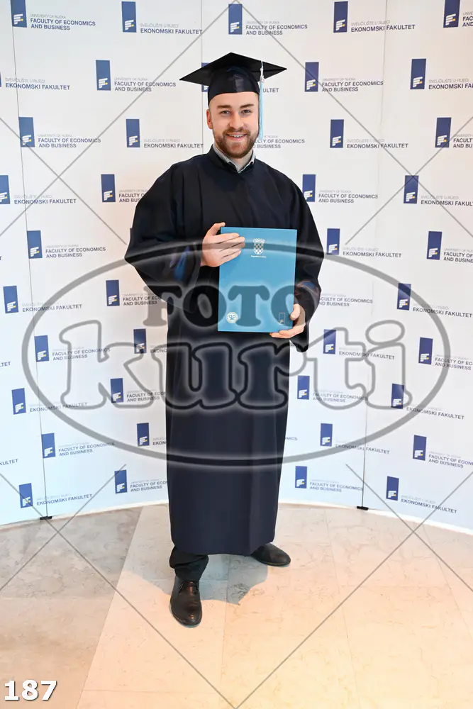 09:30h 7 - FotoKurti