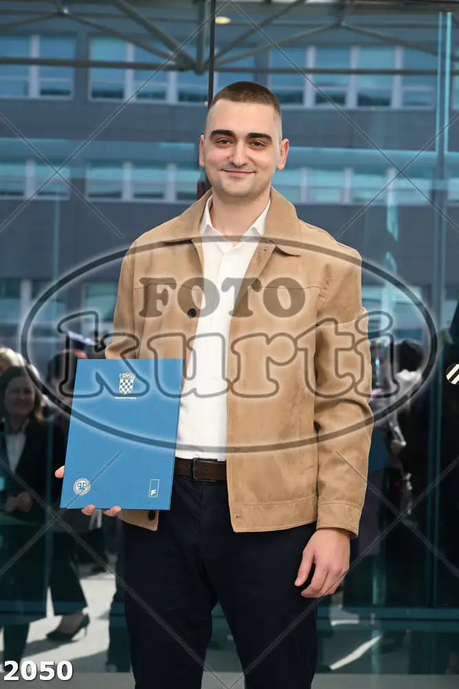11:30h 11 - FotoKurti