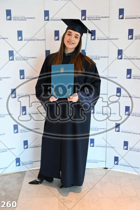 09:30h 8 - FotoKurti