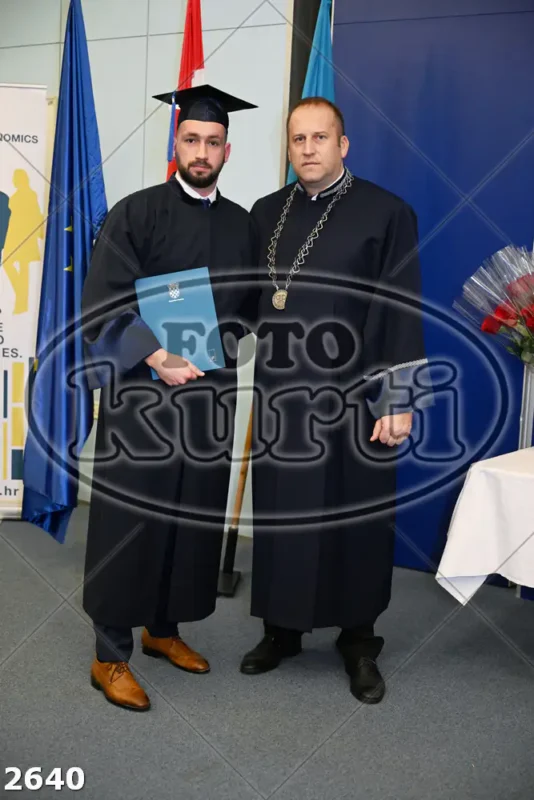 13:30h 8 - FotoKurti