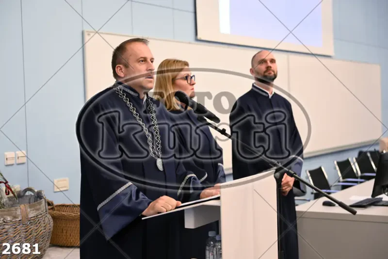 13:30h 1 - FotoKurti