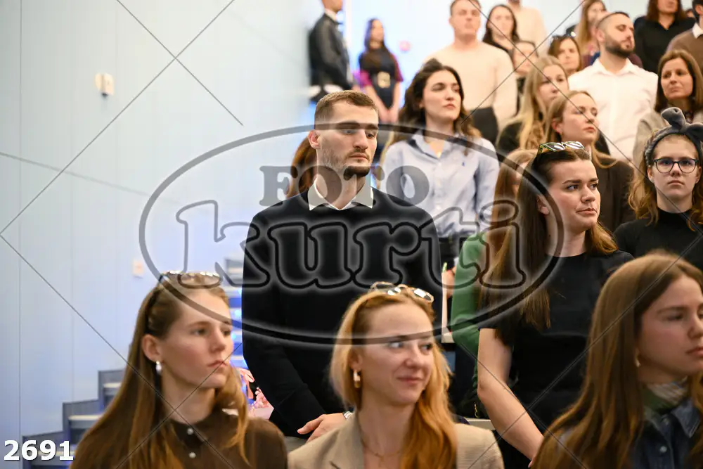 13:30h 11 - FotoKurti