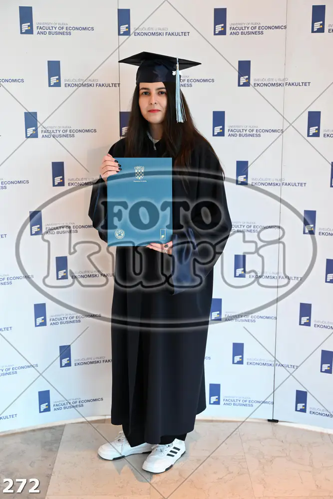 09:30h 8 - FotoKurti