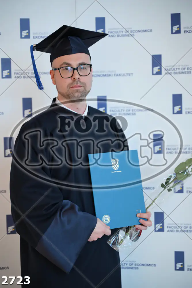 13:30h 7 - FotoKurti