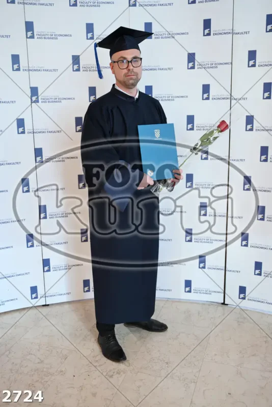 13:30h 8 - FotoKurti