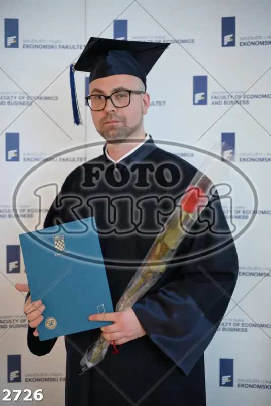 13:30h 10 - FotoKurti