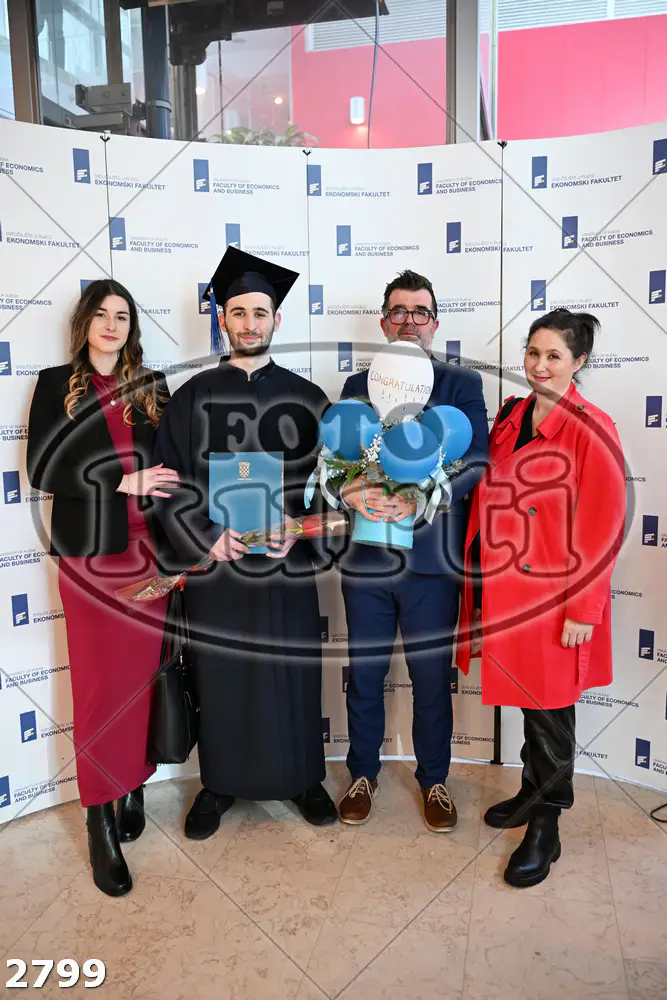 13:30h 11 - FotoKurti