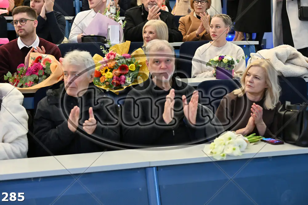 09:30h 9 - FotoKurti
