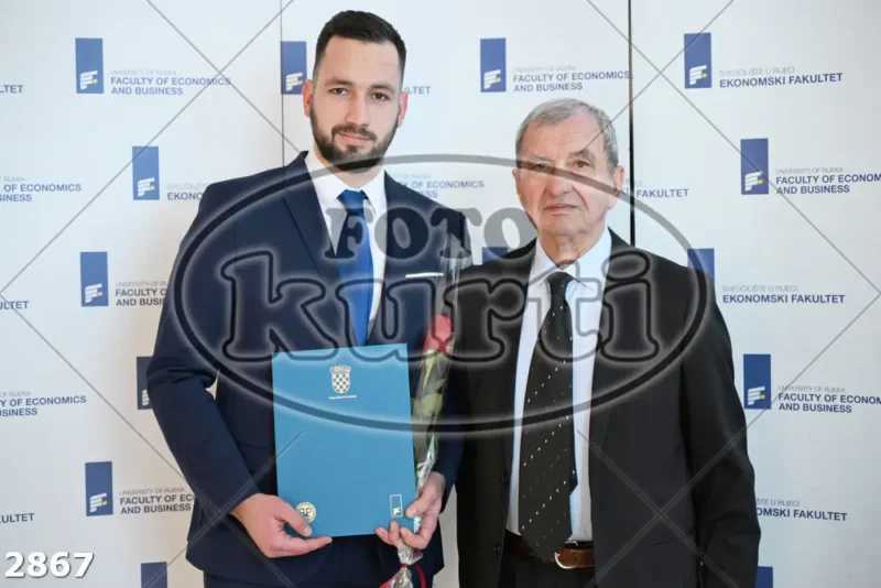 13:30h 7 - FotoKurti