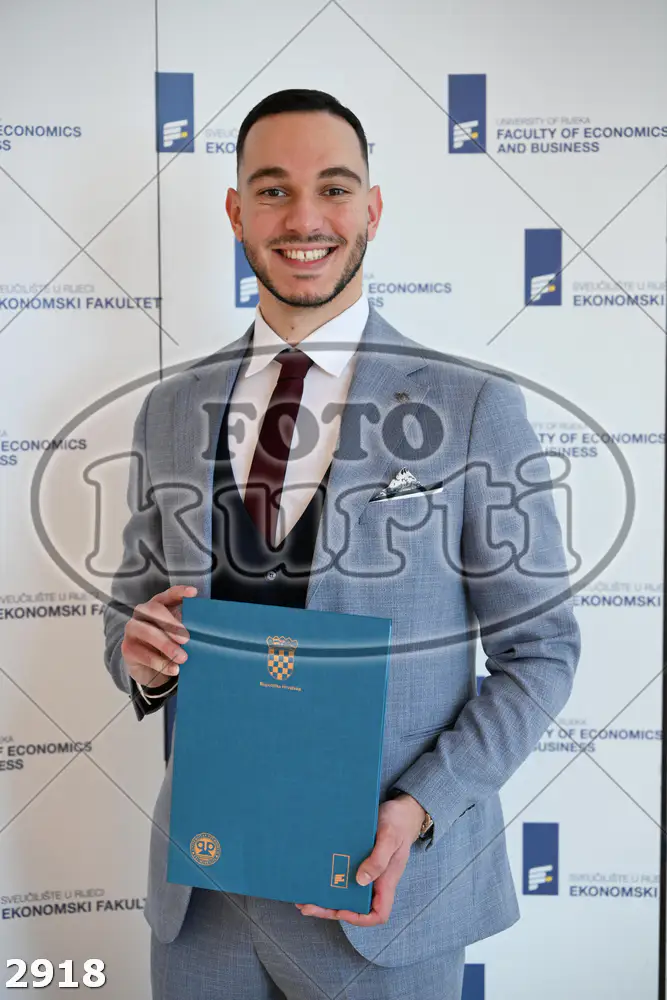 13:30h 10 - FotoKurti