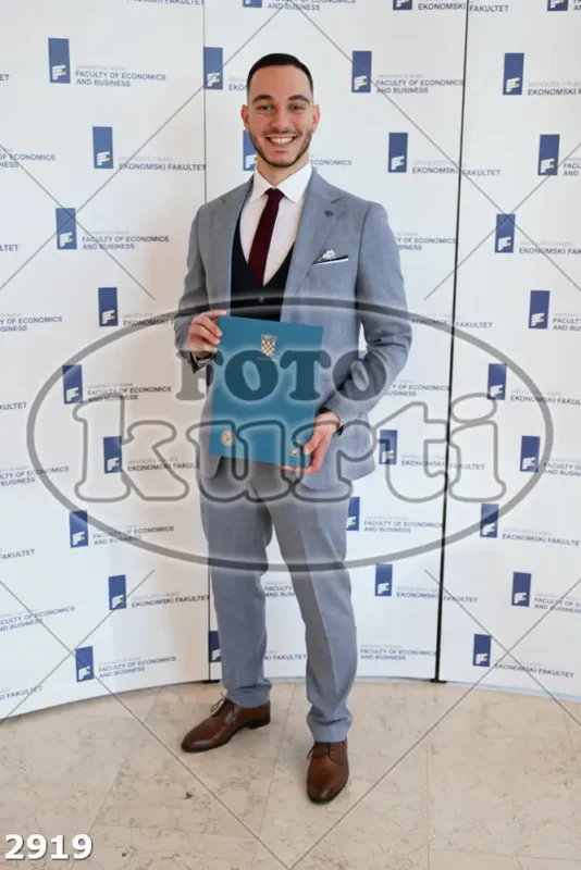 13:30h 11 - FotoKurti