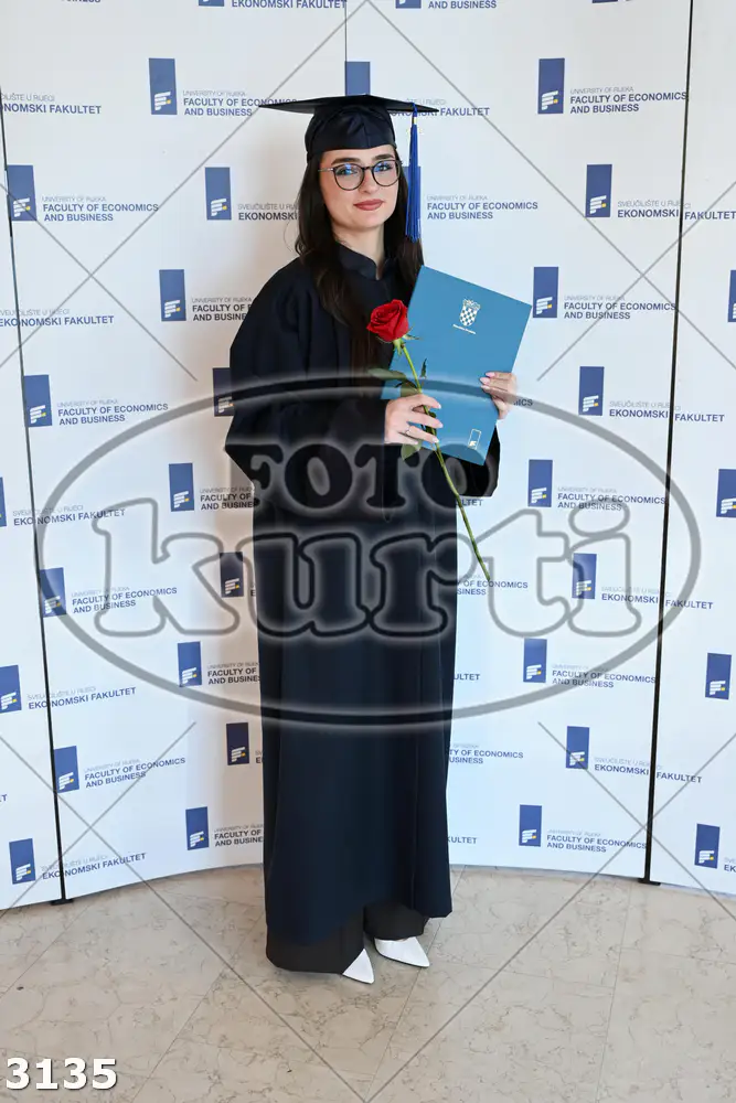 15:30h 11 - FotoKurti