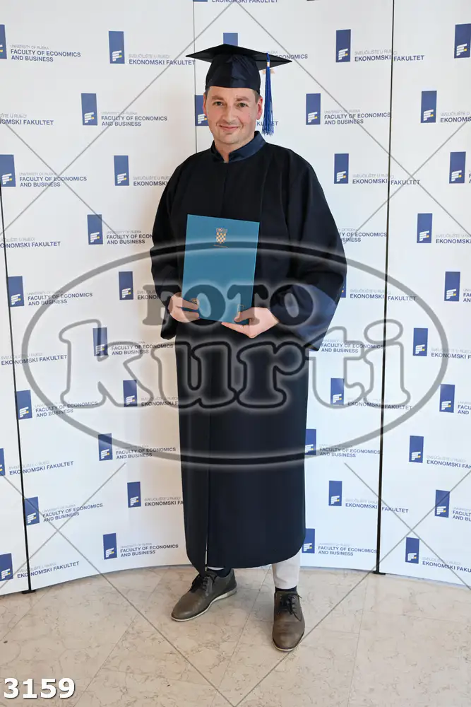15:30h 11 - FotoKurti