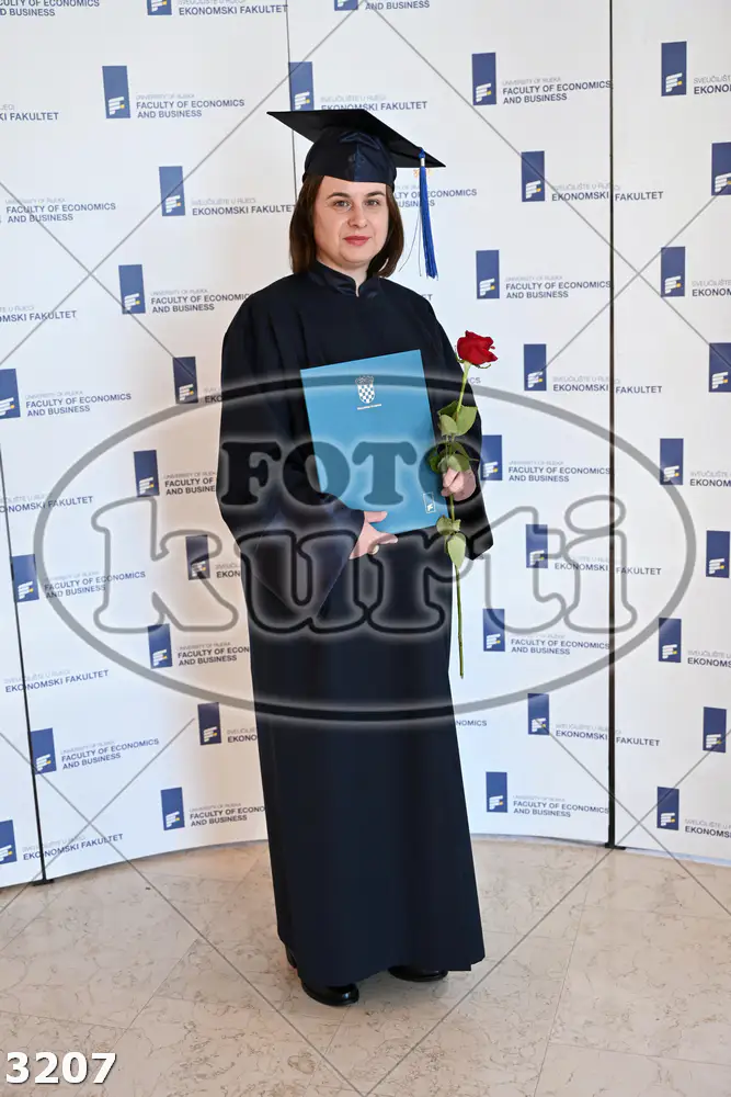 15:30h 11 - FotoKurti