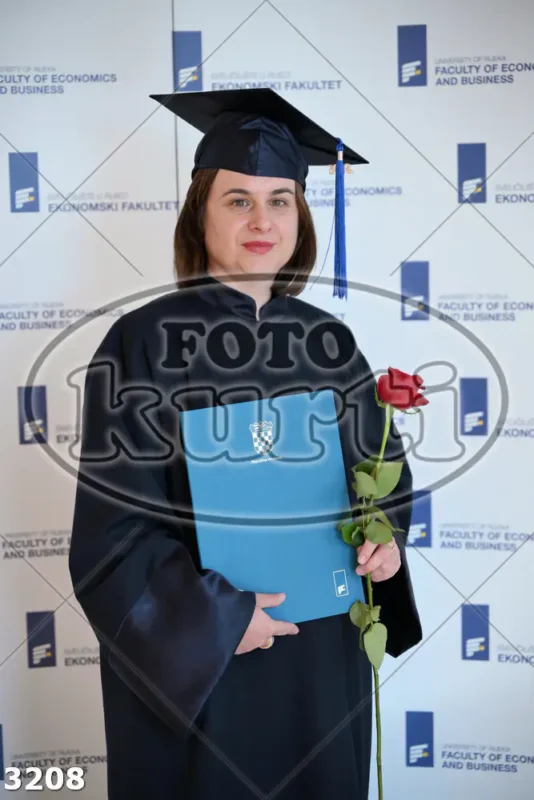 15:30h 12 - FotoKurti