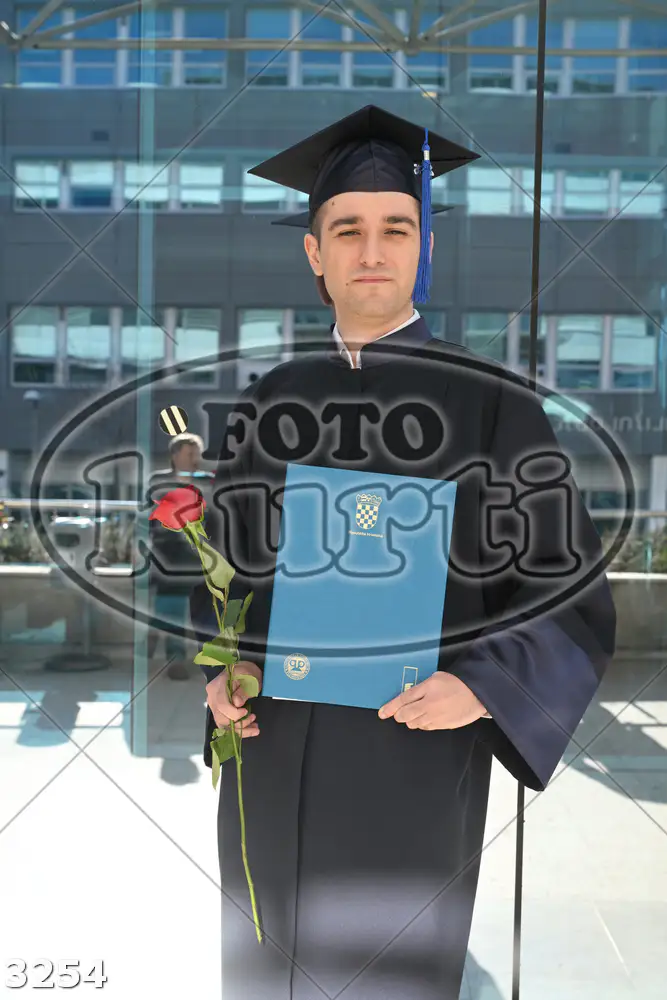 15:30h 10 - FotoKurti