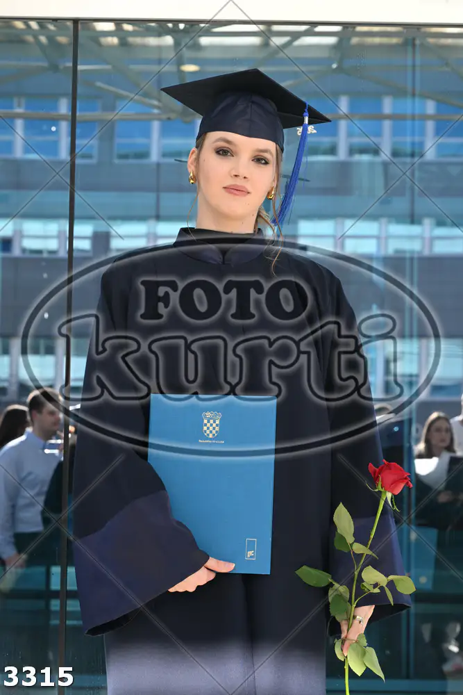15:30h 11 - FotoKurti