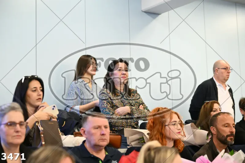 15:30h 11 - FotoKurti