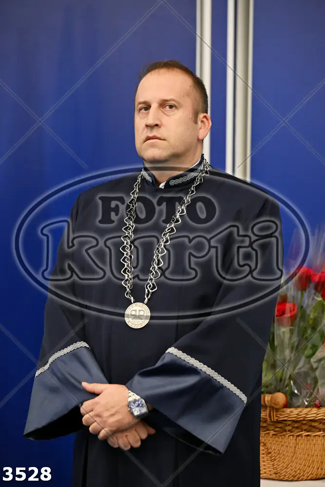 15:30h 8 - FotoKurti