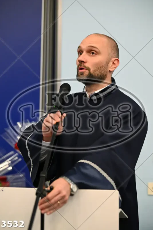 15:30h 12 - FotoKurti