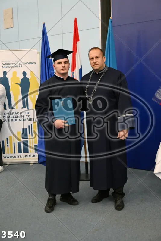 15:30h 8 - FotoKurti