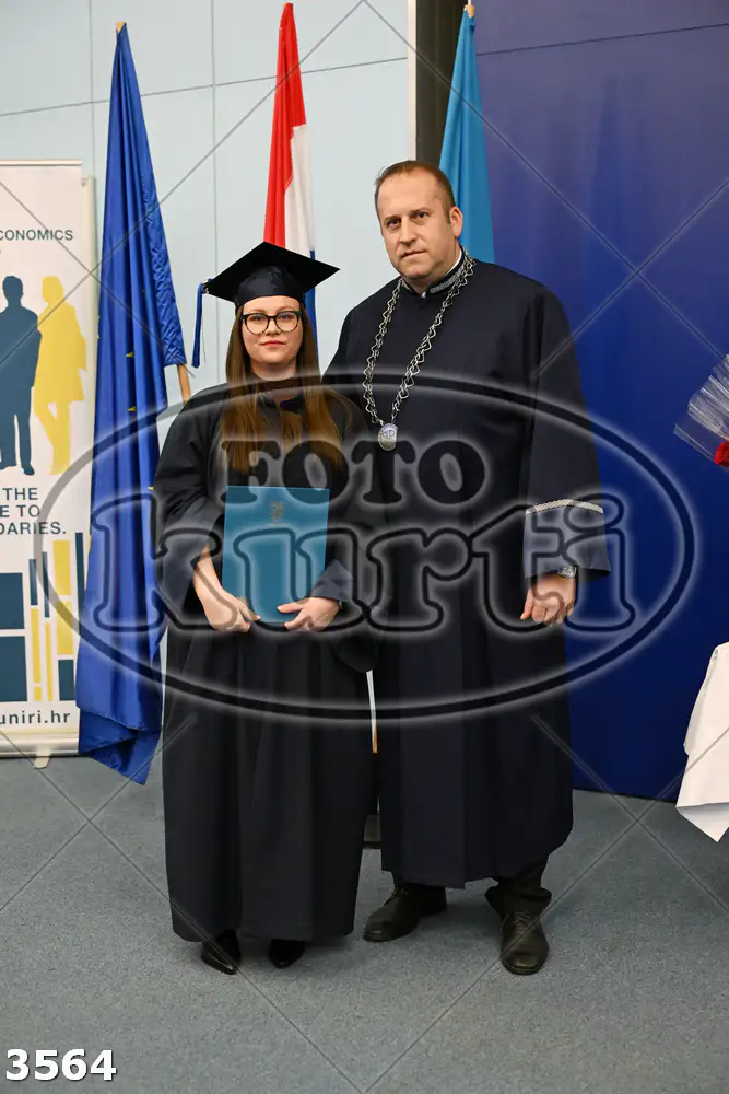 15:30h 8 - FotoKurti