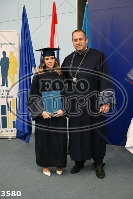 15:30h 12 - FotoKurti
