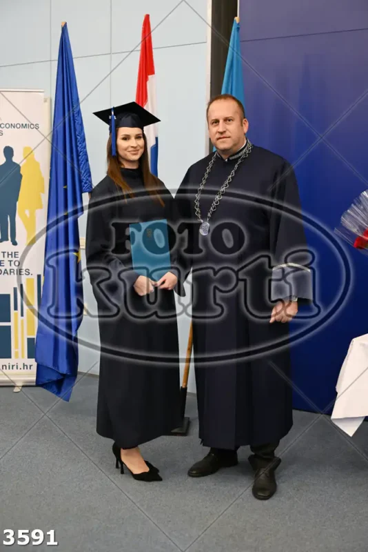 15:30h 11 - FotoKurti