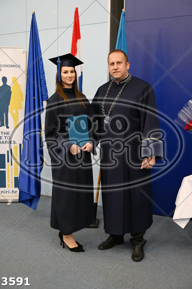 15:30h 11 - FotoKurti